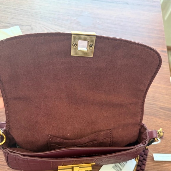 NWT Steve Madden Deep Burgundy Shoulder Bag - Picture 3 of 3